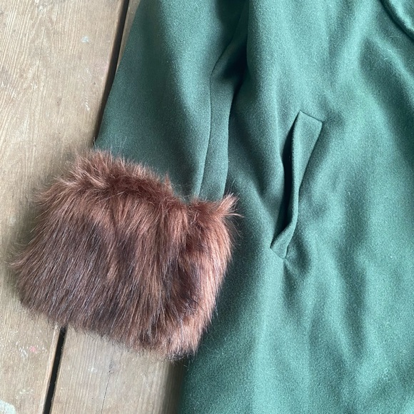 NWOT SHEIN Fuzzy Cuff Coat - Picture 5 of 6
